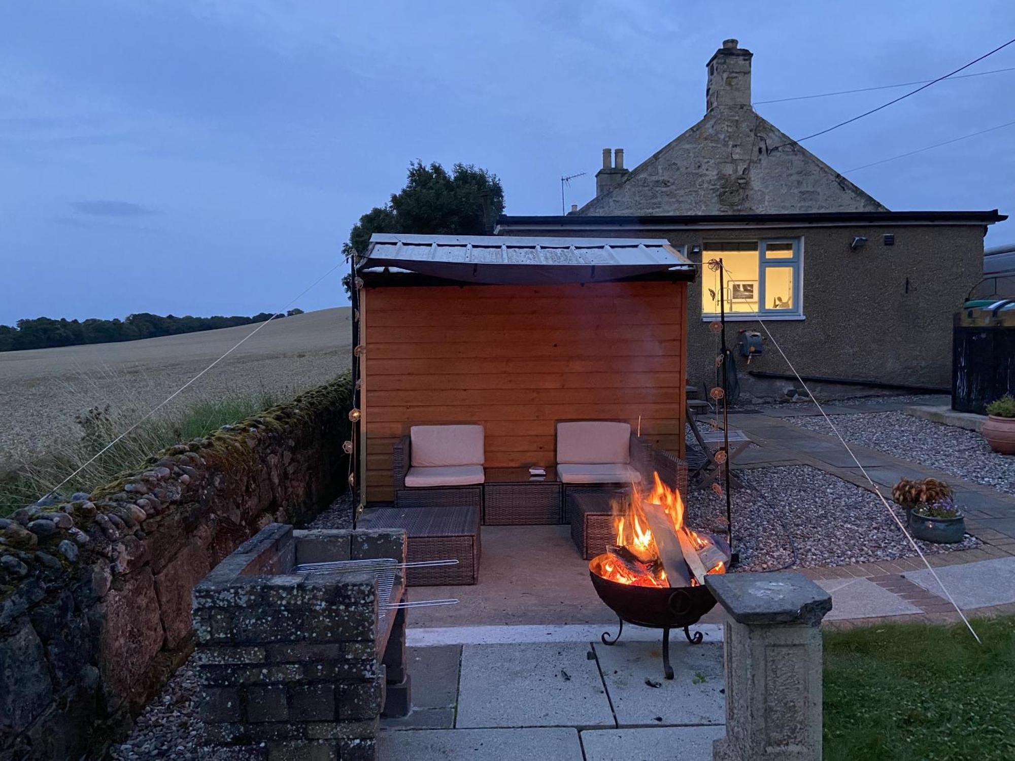 1 Inveravon Cottage Falkirk Eksteriør billede